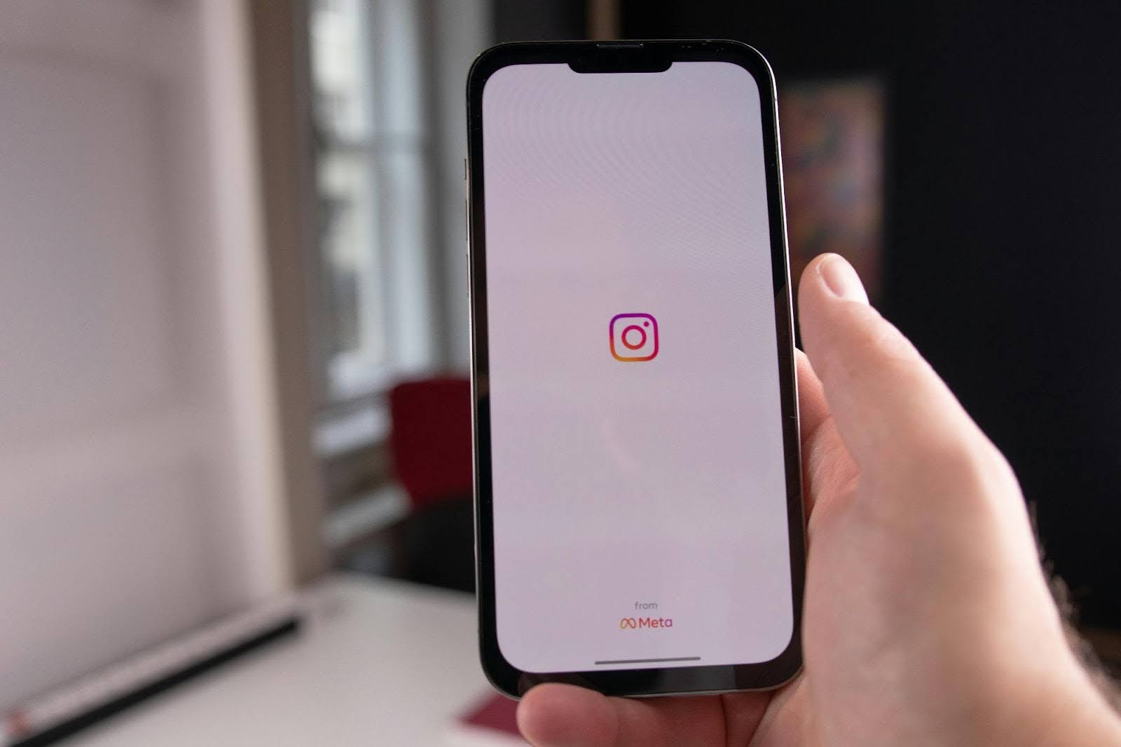 meta introduces customisable ai