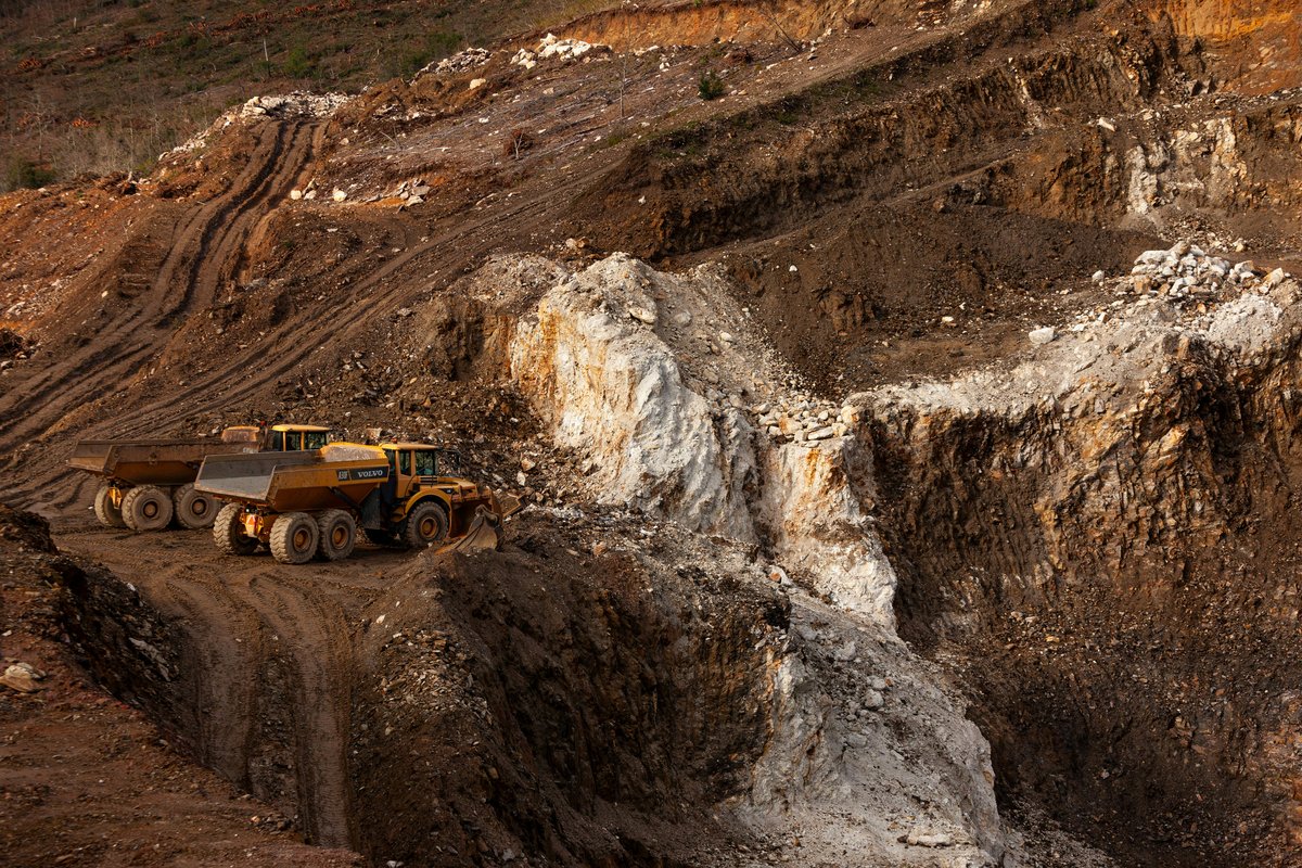 miningwatch unsplash
