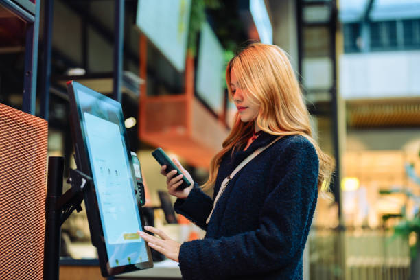 more kiwi consumers prefer digital payments, small firms lag