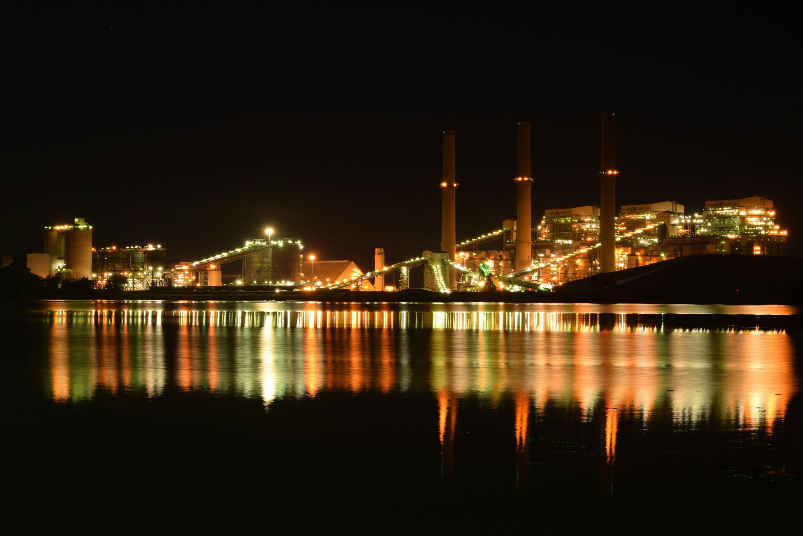 manufacturing sector shows modest improvement, yet remains firmly in contraction