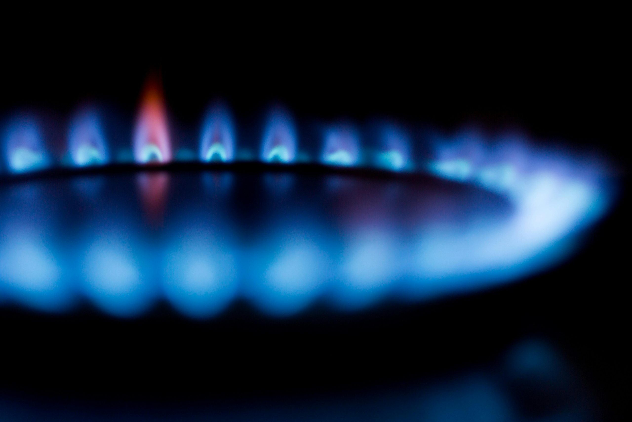 gas supply shrinkage sparks suburban shortage fears