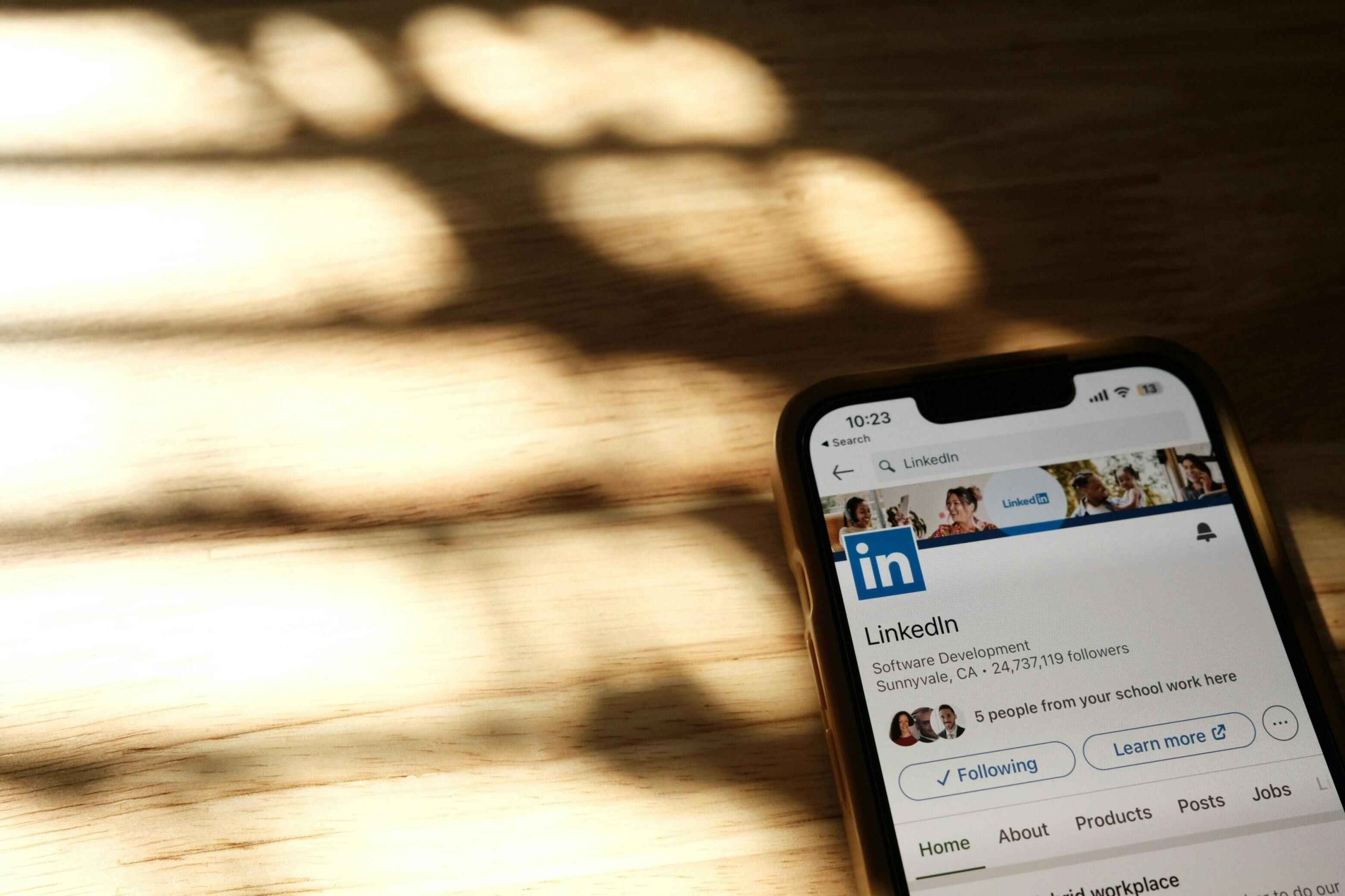 linkedin introduces ai hiring assistant for recruiters