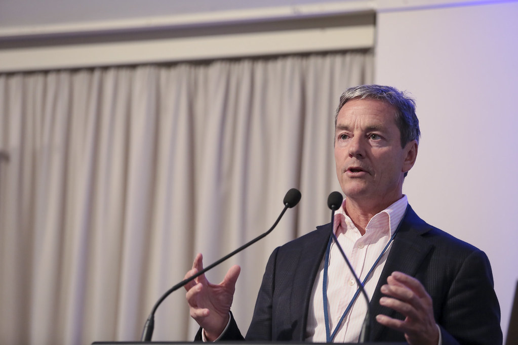 nz banking sector faces urgent calls for innovation