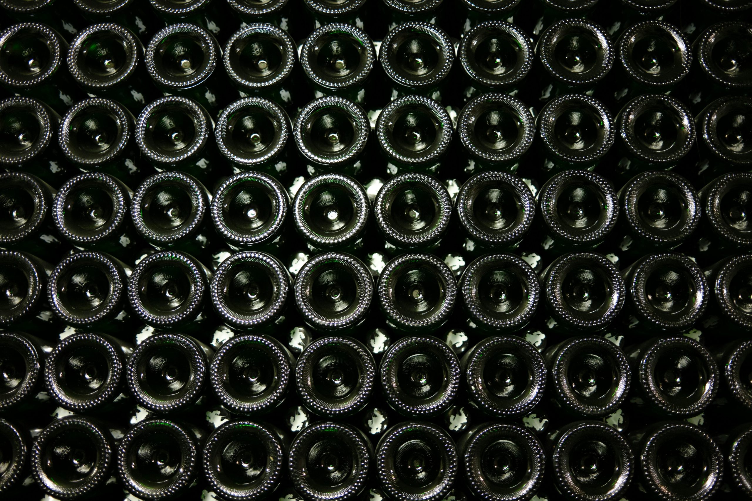 trump's tariff plans raise concerns among kiwi winemakers