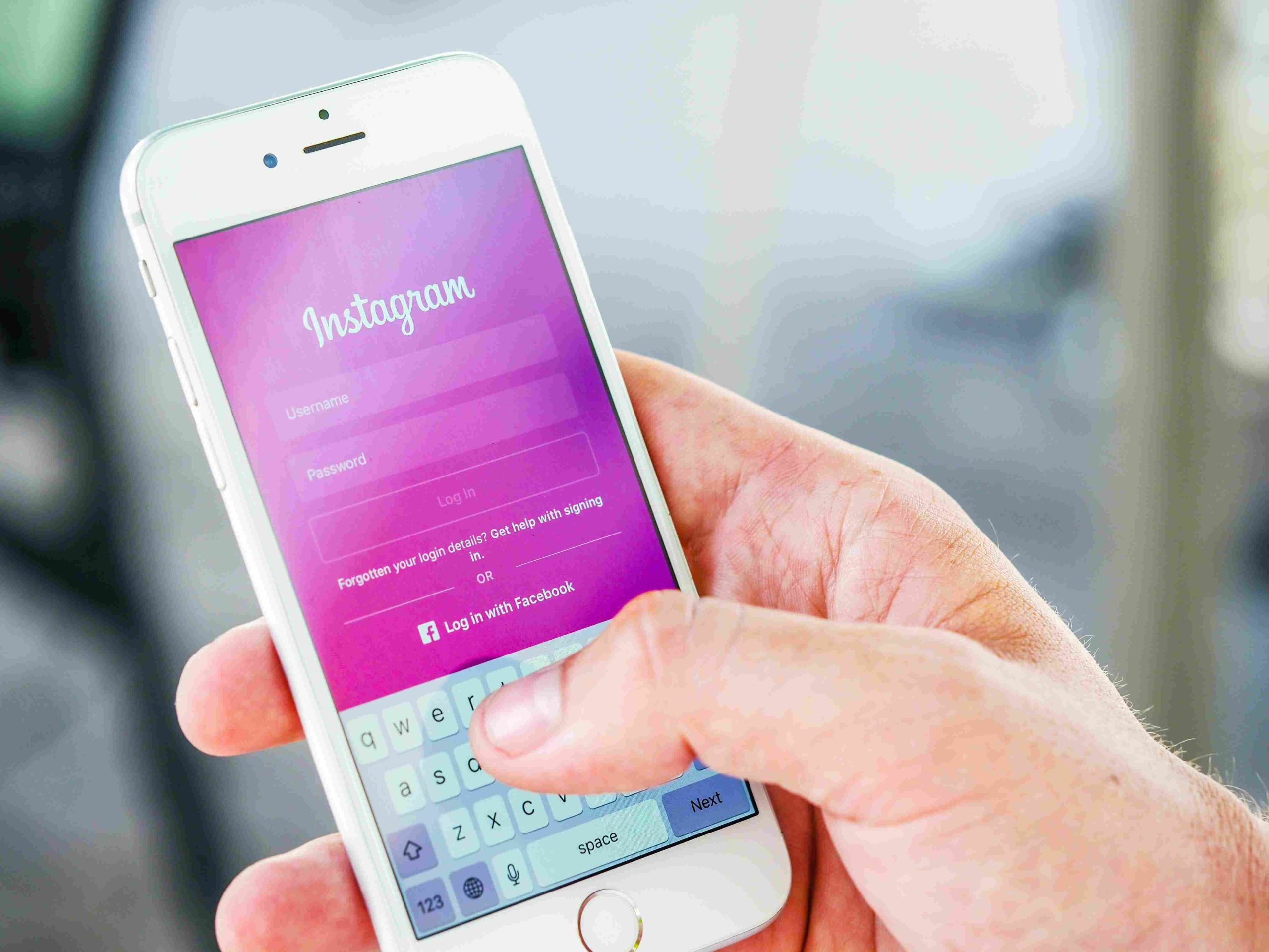 new feature allows instagram users to schedule dms