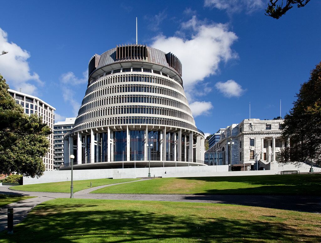 nz economy braces for gradual recovery