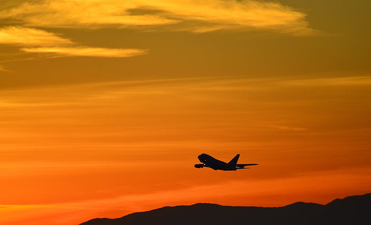 plane leaving