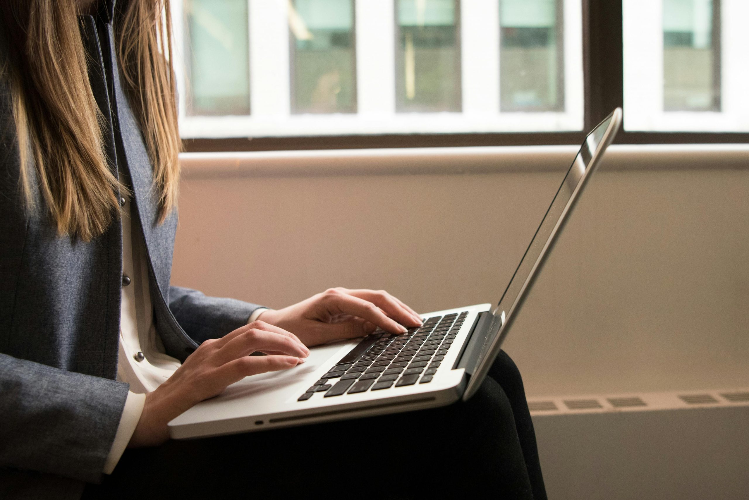 new zealand workers value work life balance most, report shows