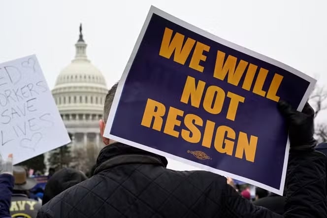 trump's mass firing plans draw lawsuit from federal unions