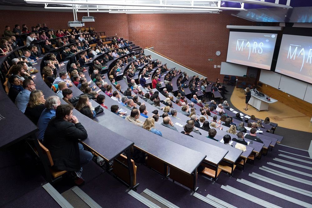 lecture theatre