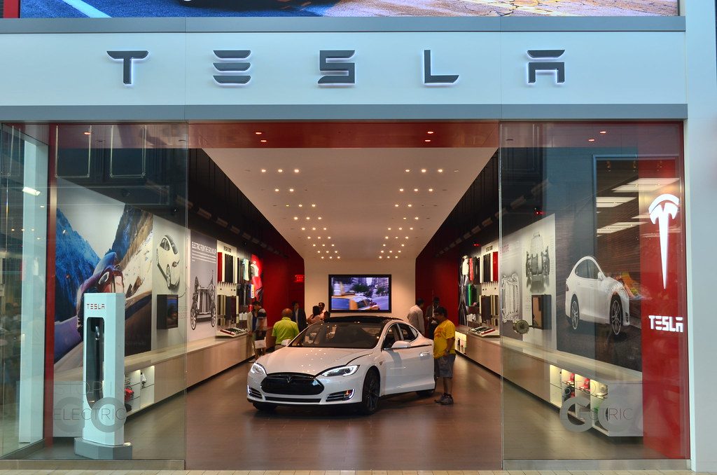 tesla shares plunge ahead of first quarter earnings report