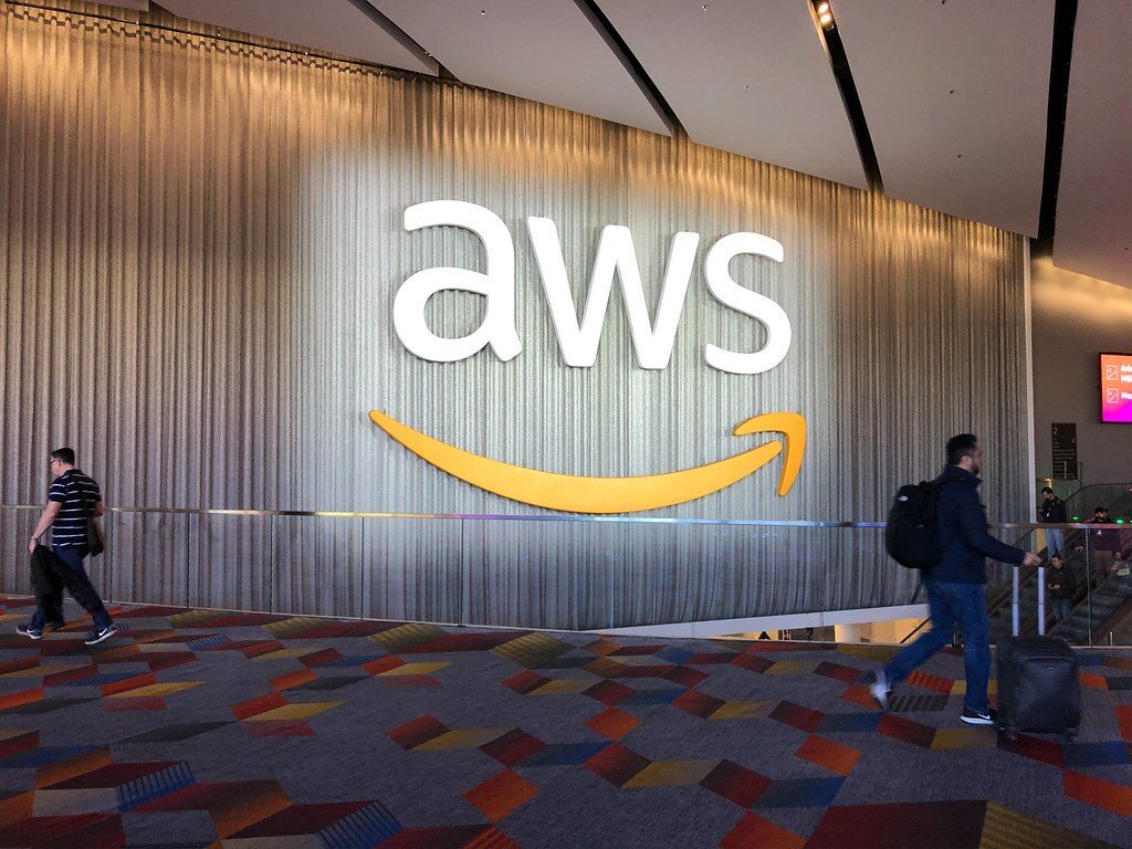 aws, saudi arabia join forces to build major ai hub