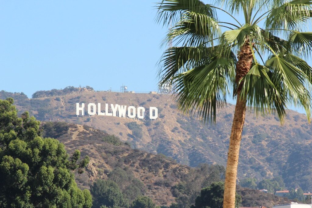 trump to impose full tariff on foreign made films