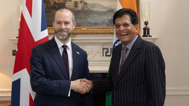 uk, india agree on trade pact to slash tariffs, expand markets