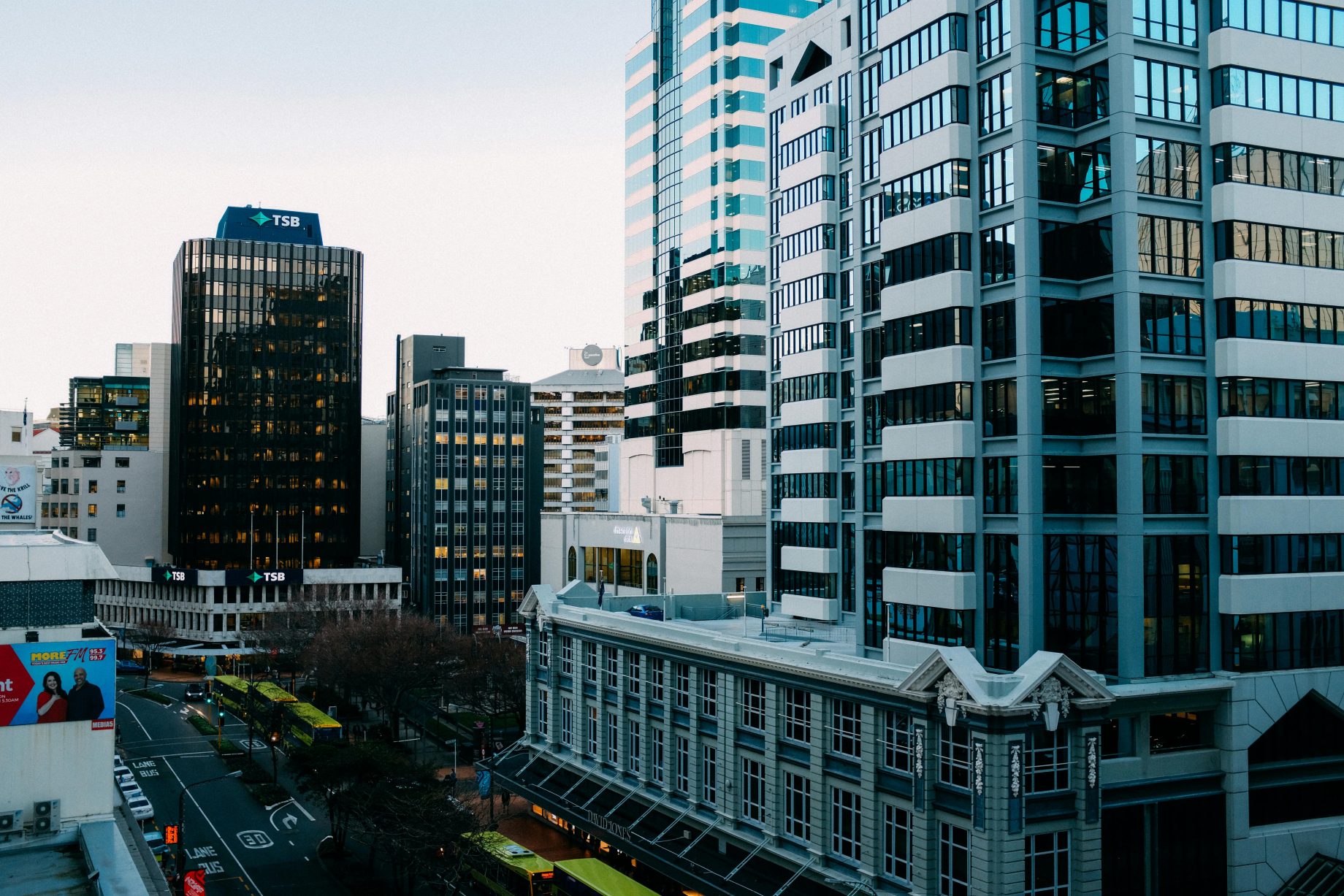 nz business leaders show growing optimism for second half of 2025