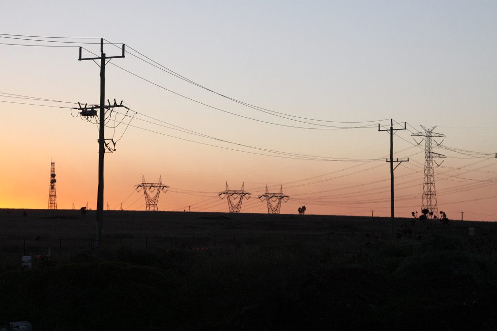 southland, otago residents brace for prolonged power cuts