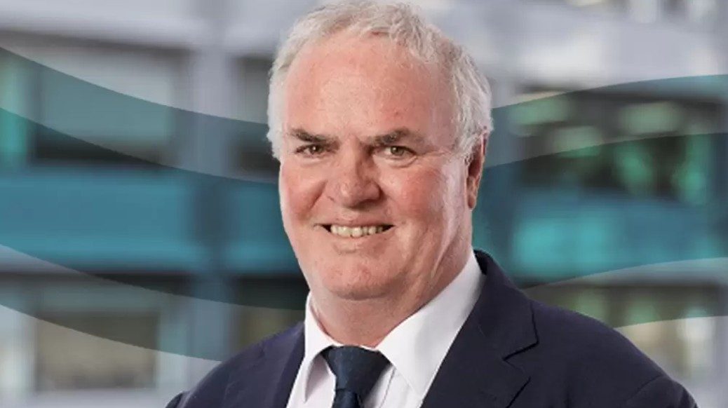 comcom john small