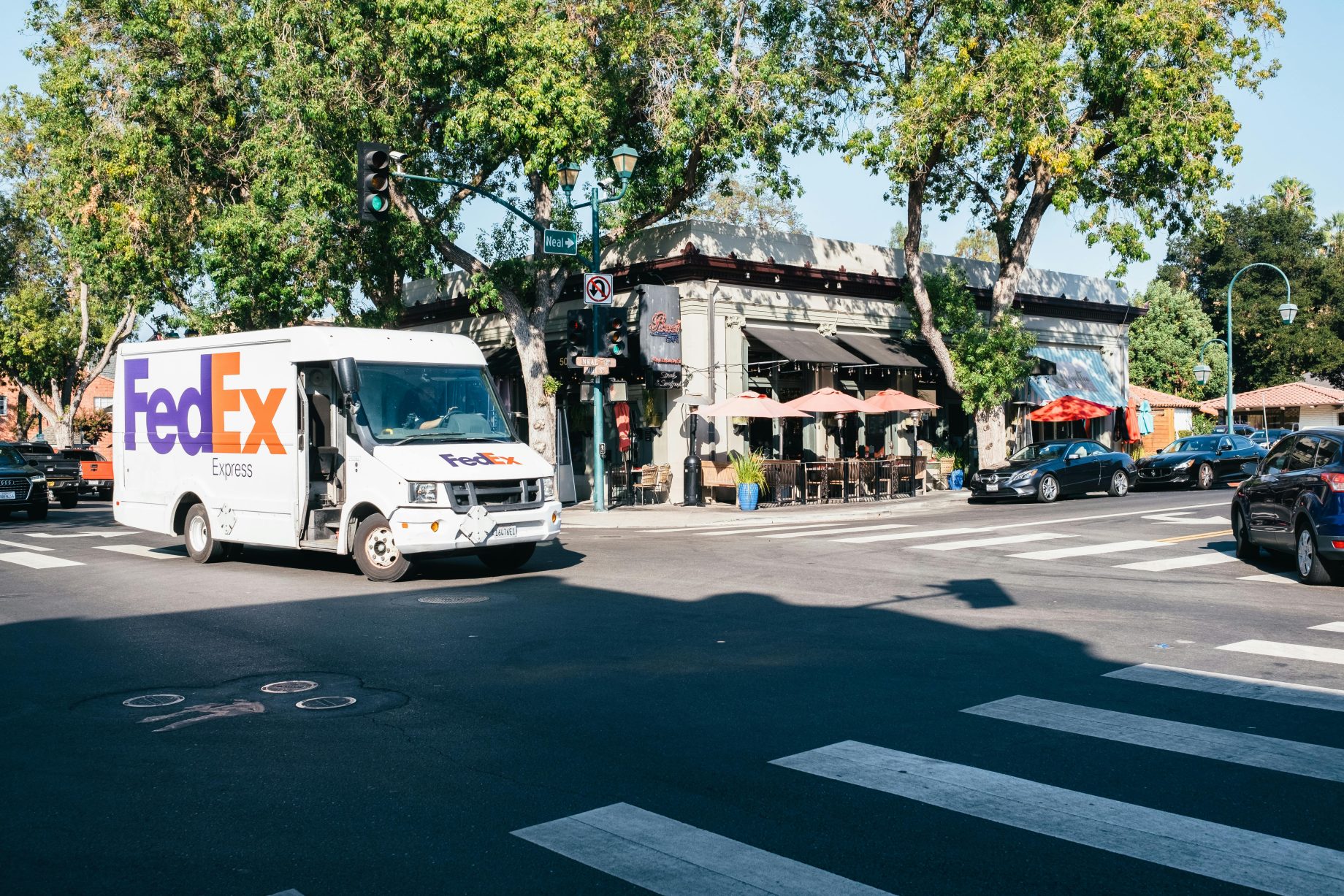 fedex (2)
