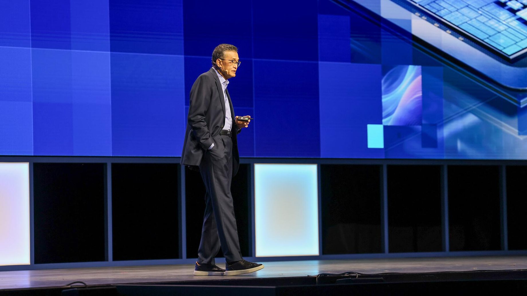 intel faces turmoil amid ceo controversy